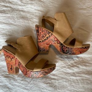 Naya Multi-Colored Wedges